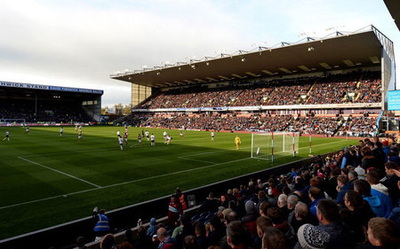 行为举止直 行为举止直